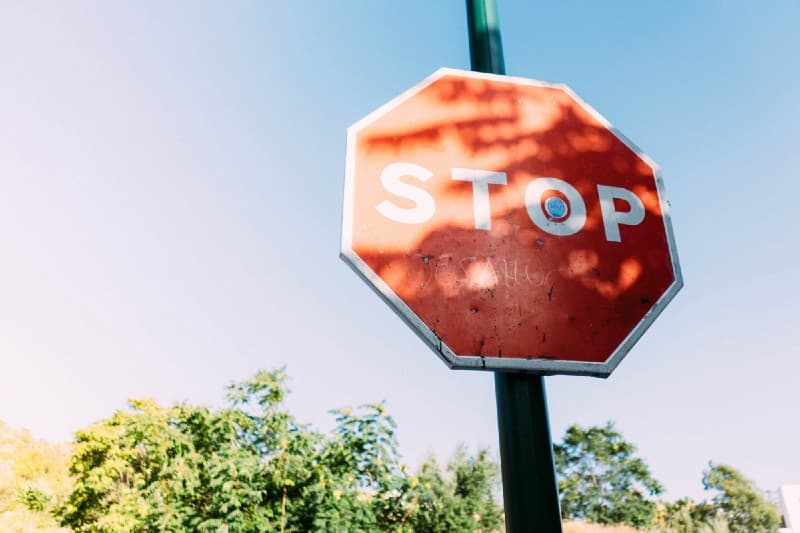Cut these 5 Bad Habits and Become a Better Developer